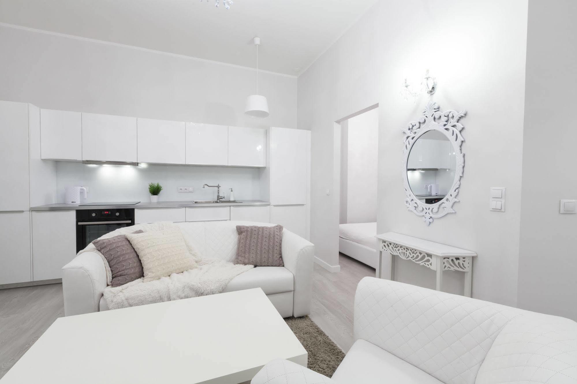Homewell Apartments Stara Piekarnia Poznan Ngoại thất bức ảnh